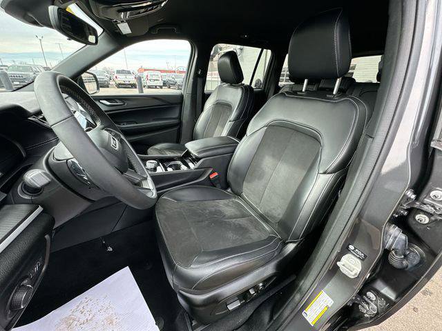 Certified 2023 Jeep Grand Cherokee Altitude image 13