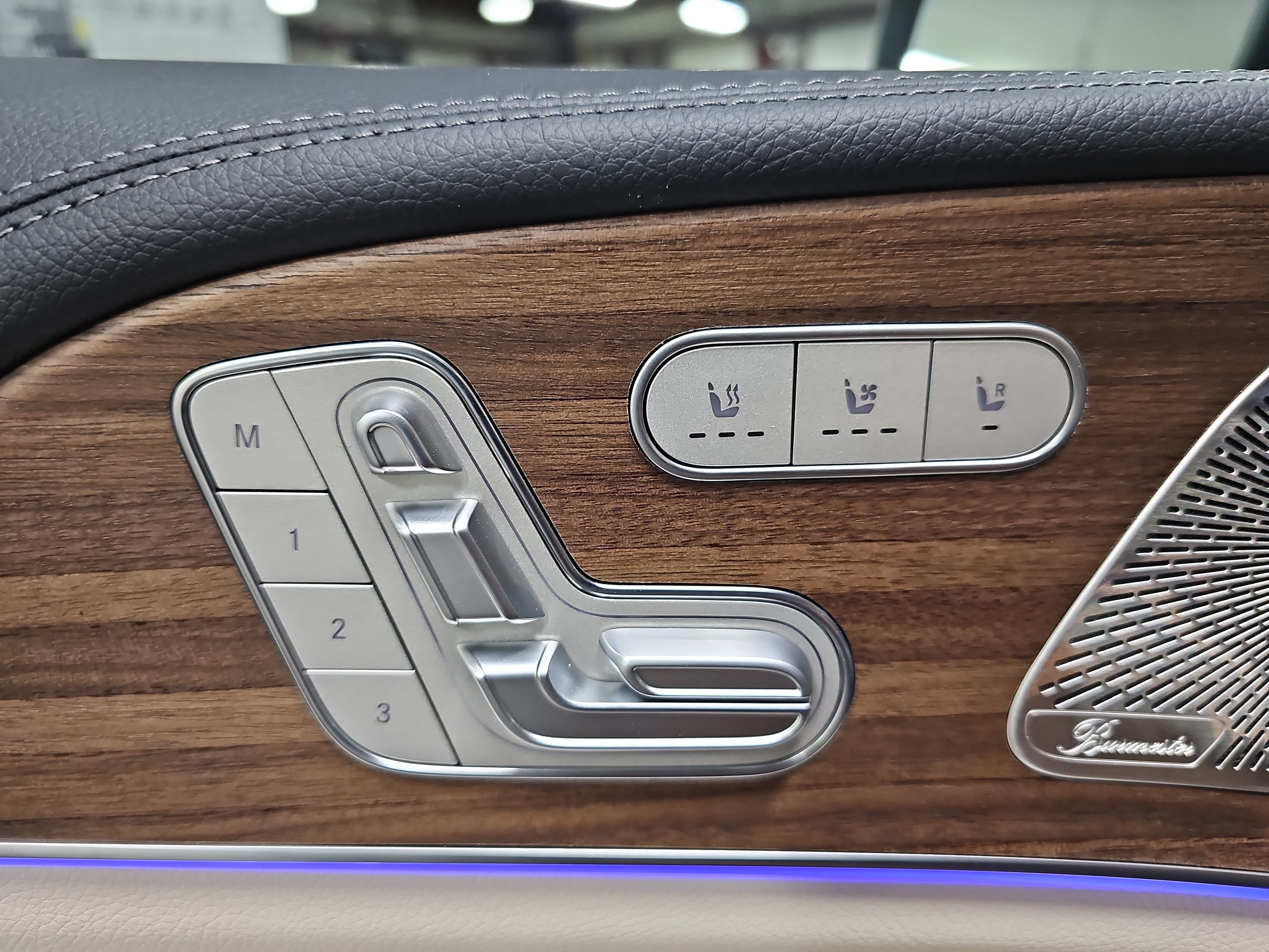 New 2026 Mercedes-Benz GLS 450 4MATIC image 31