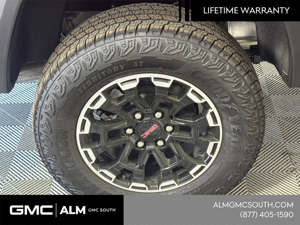 New 2026 GMC Canyon AT4 image 19