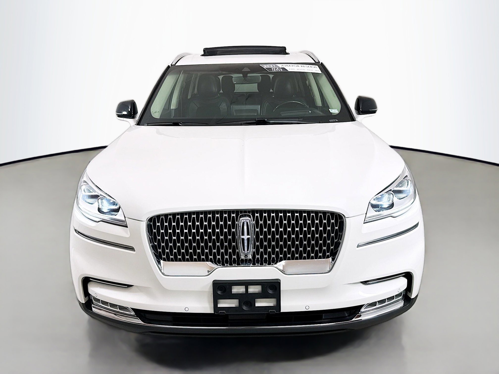 Used 2021 Lincoln Aviator Reserve w/ Equipment Group 202A image 2