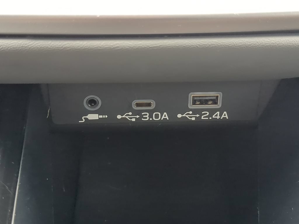 Used 2023 Subaru Outback Onyx Edition AWD/4WD image 24