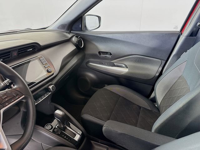 Used 2019 Nissan Kicks SV image 10