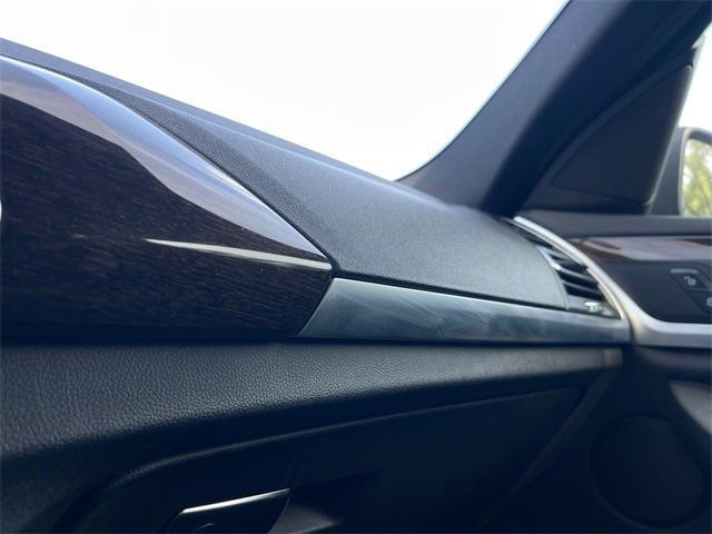 Used 2023 BMW X3 sDrive30i image 18