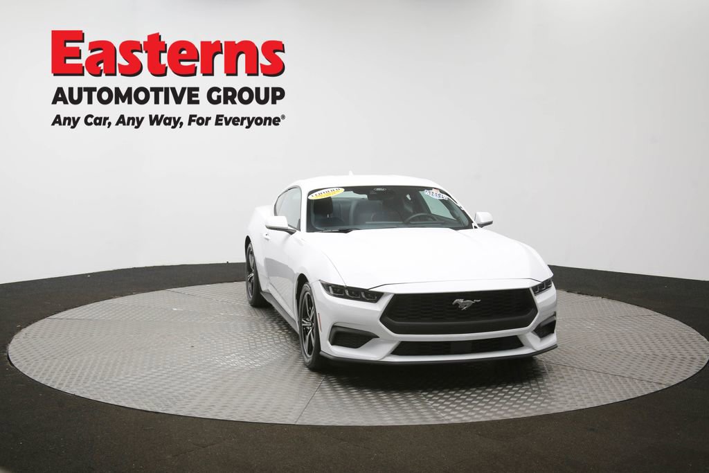 Used 2025 Ford Mustang EcoBoost image 49