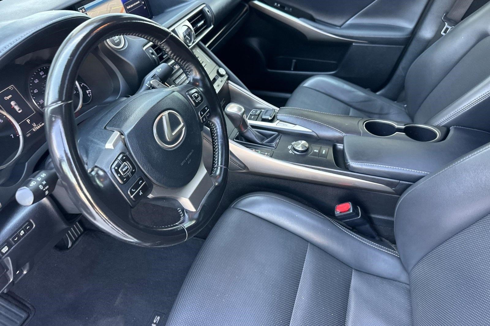 Used 2017 Lexus IS 200t w/ Navigation System Package image 4
