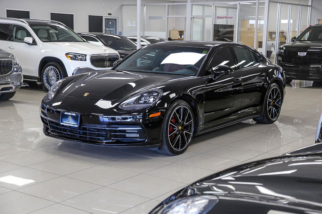 Used 2018 Porsche Panamera 4S w/ Premium Package Plus AWD/4WD image 3