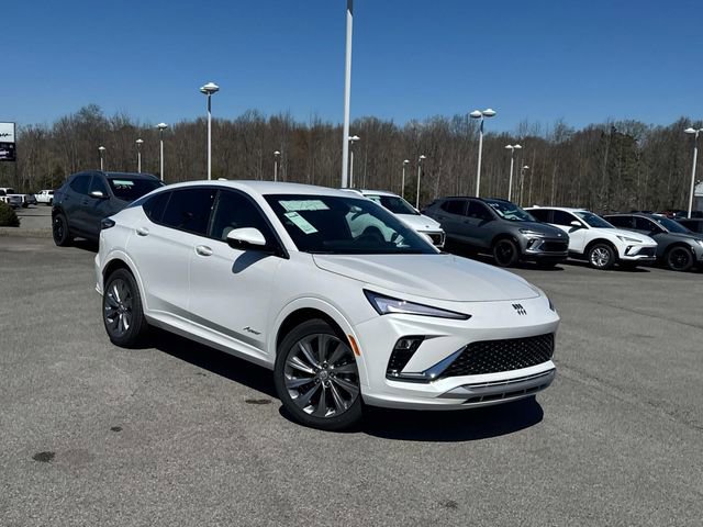 New 2026 Buick Envista Avenir image 2