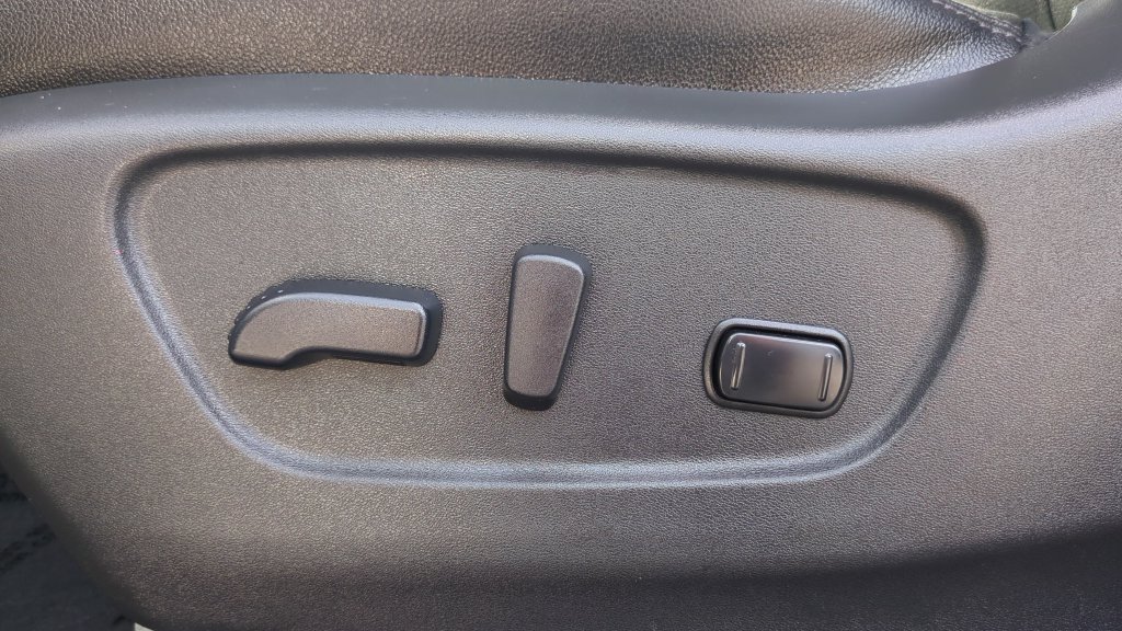 Certified 2018 Nissan Rogue SL FWD image 16