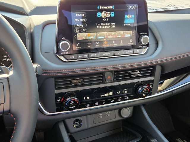 New 2026 Nissan Rogue SV AWD/4WD image 15