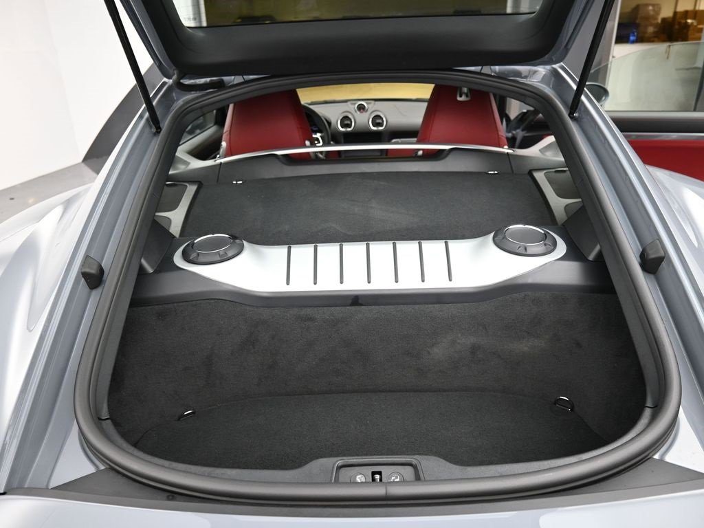 Used 2025 Porsche 718 Cayman image 8