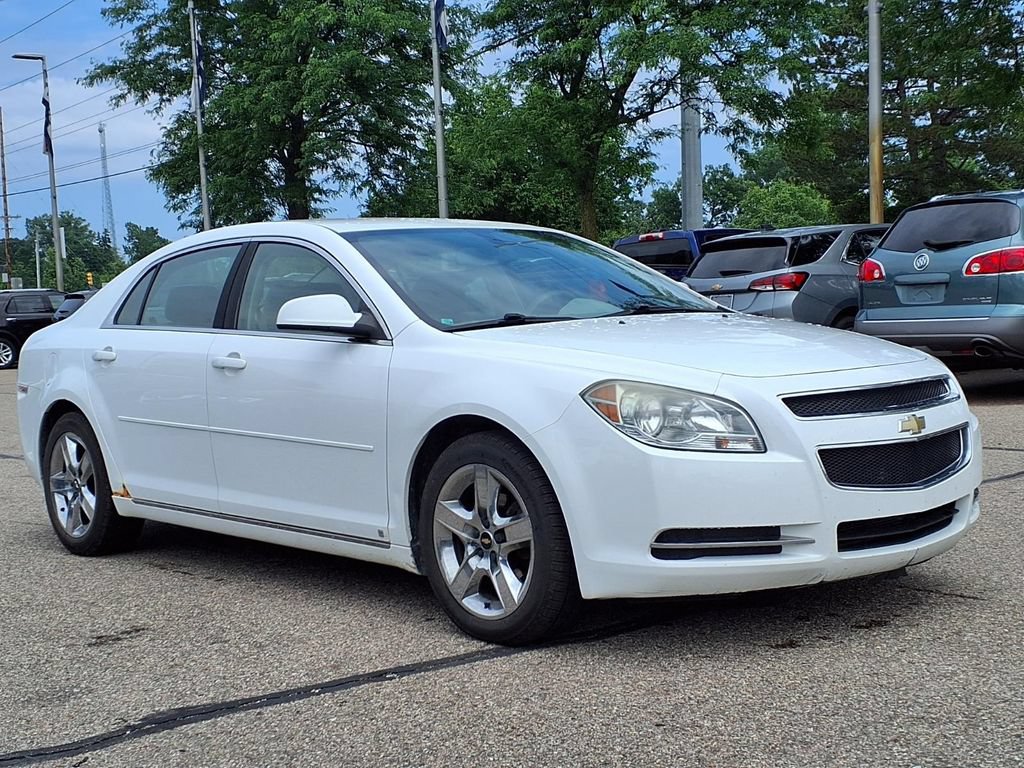 Used 2009 Chevrolet Malibu LT w/ Power Convenience Package FWD image 3