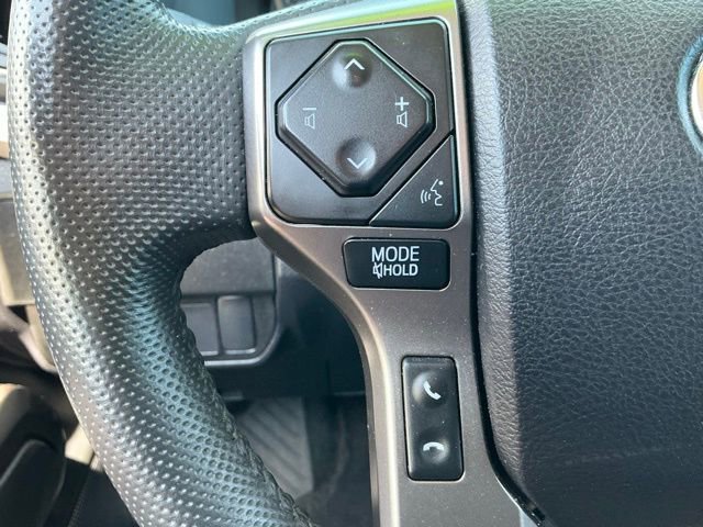 Used 2022 Toyota Tacoma SR5 RWD image 14