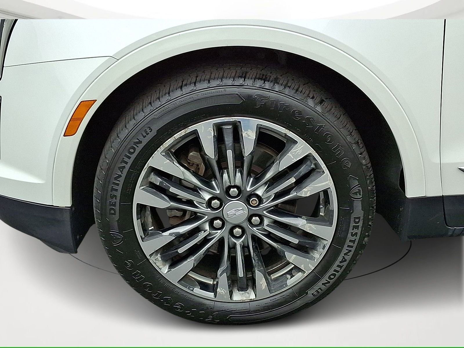 Used 2017 Cadillac XT5 Premium Luxury image 8