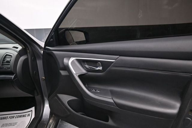 Used 2017 Nissan Altima 2.5 SL FWD image 23