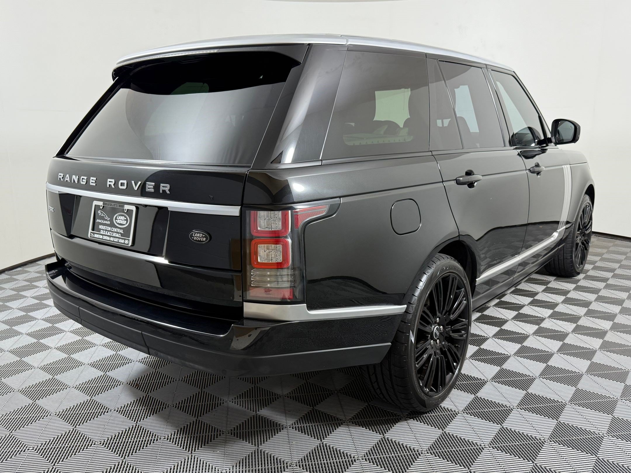 Used 2013 Land Rover Range Rover HSE AWD/4WD image 9