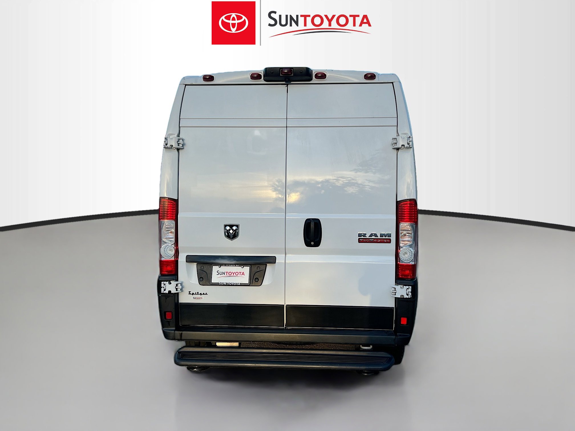 Used 2022 RAM ProMaster 2500 w/ Convenience Group image 5