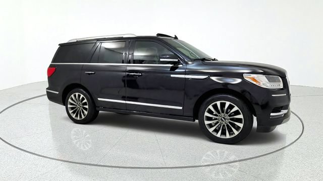 Used 2021 Lincoln Navigator Reserve AWD/4WD image 10
