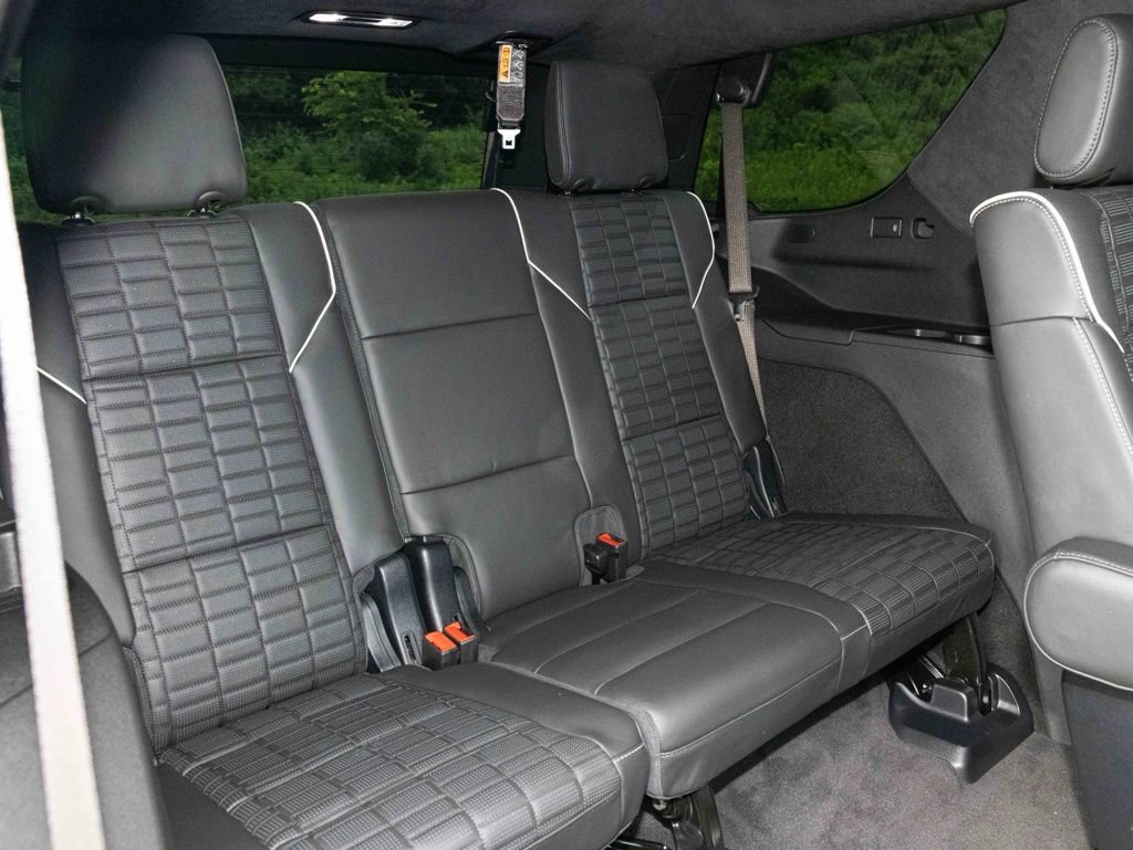 Used 2025 Cadillac Escalade V w/ LPO, Floor Liner Package AWD/4WD image 66