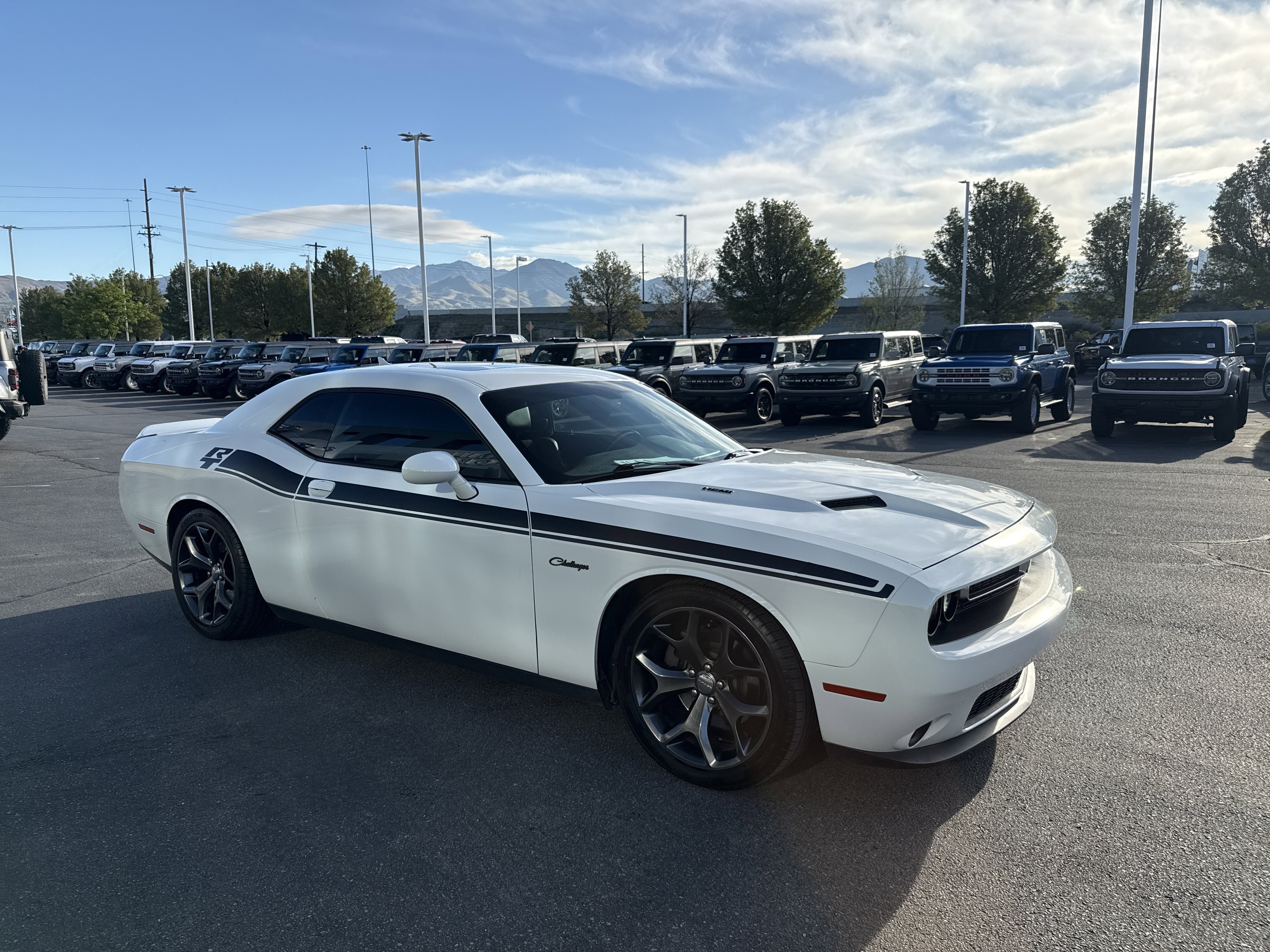 Used 2015 Dodge Challenger R/T Plus image 7