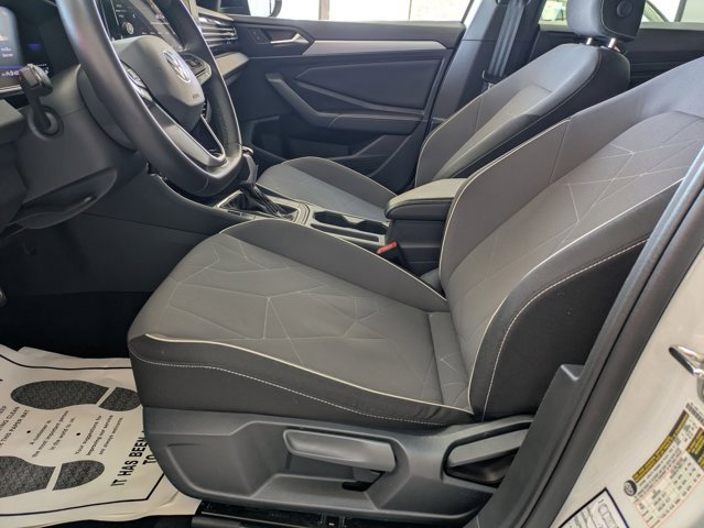 Used 2025 Volkswagen Jetta Sport image 23