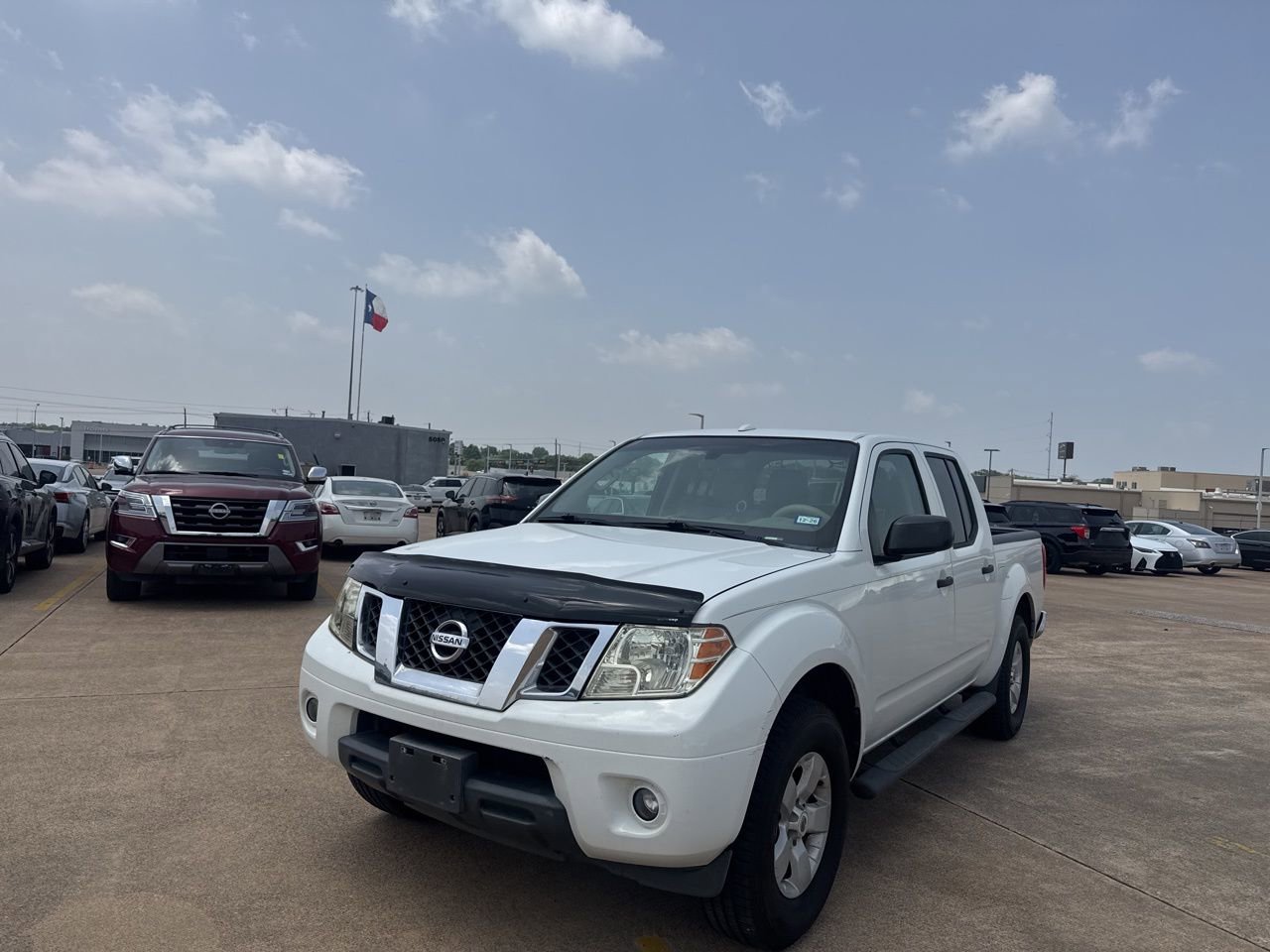 Used 2013 Nissan Frontier SV w/ SV Value Truck Pkg RWD image 7