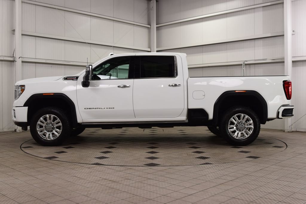 Used 2023 GMC Sierra 3500 Denali image 4