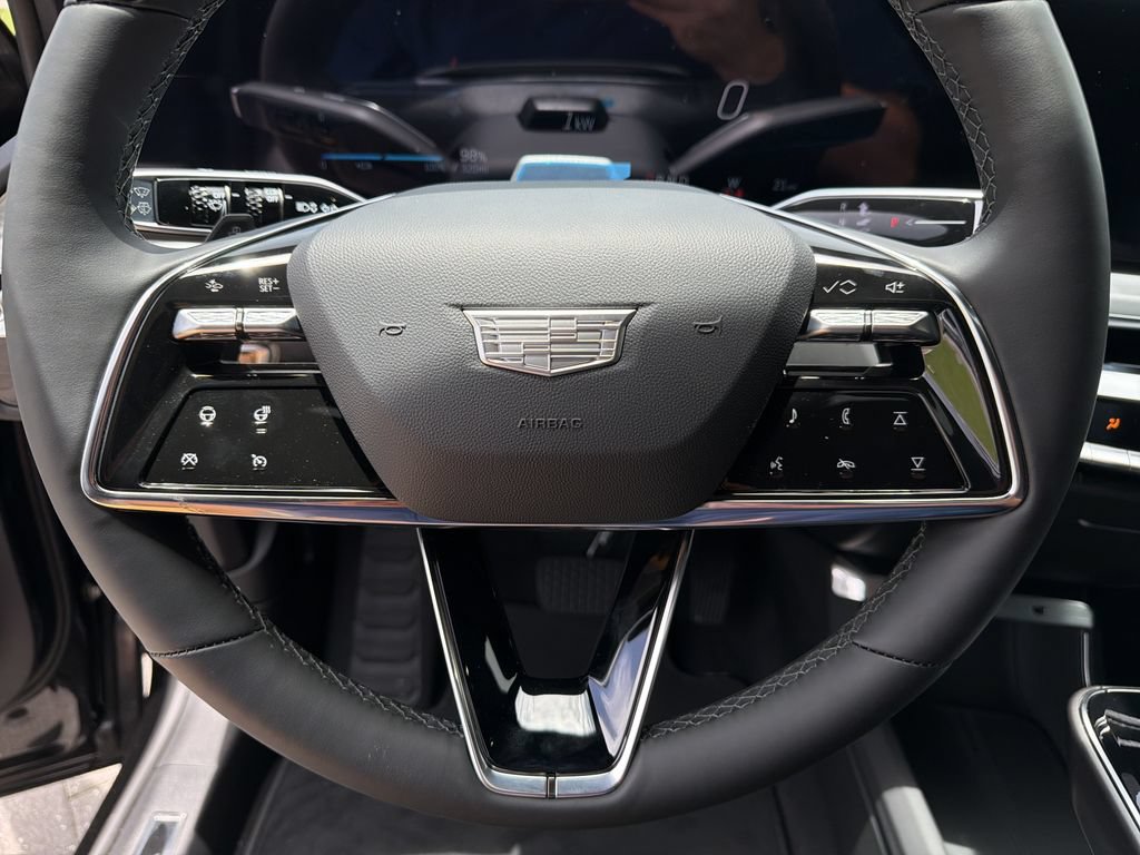 New 2026 Cadillac Lyriq Signature Sport AWD/4WD image 27