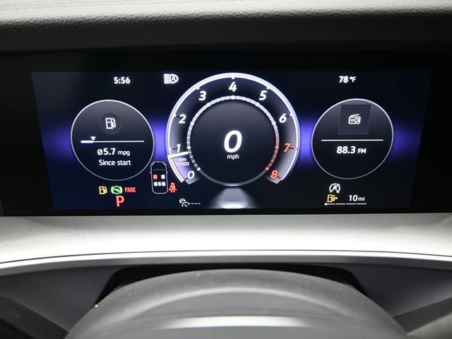 New 2026 Volkswagen Tiguan SE image 32