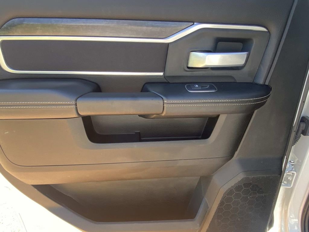 Used 2024 RAM 3500 Big Horn image 11