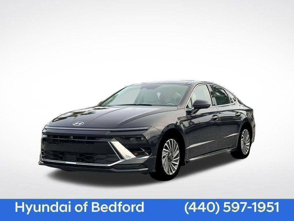 New 2026 Hyundai Sonata Limited FWD image 1