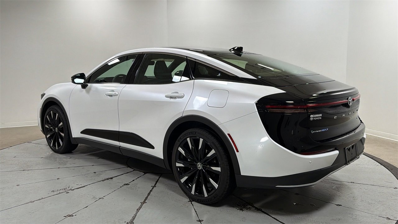 Certified 2026 Toyota Crown Platinum image 7