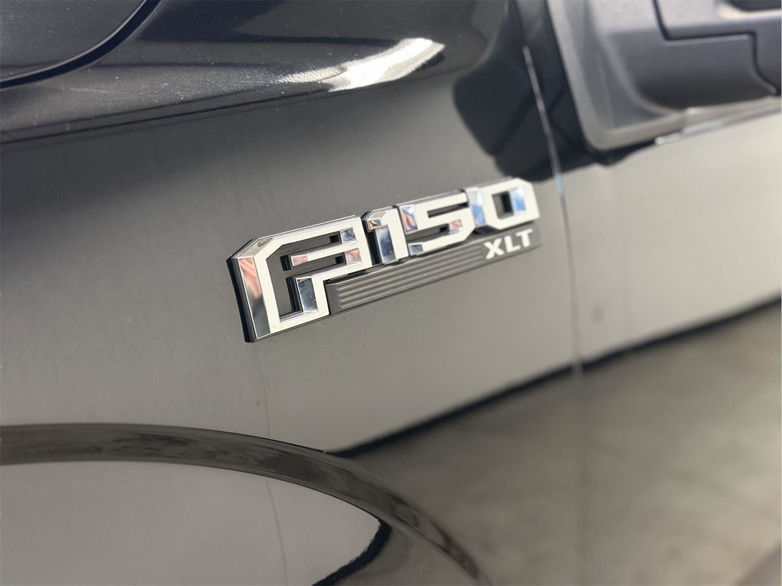 Used 2017 Ford F150 XLT w/ Equipment Group 302A Luxury image 7