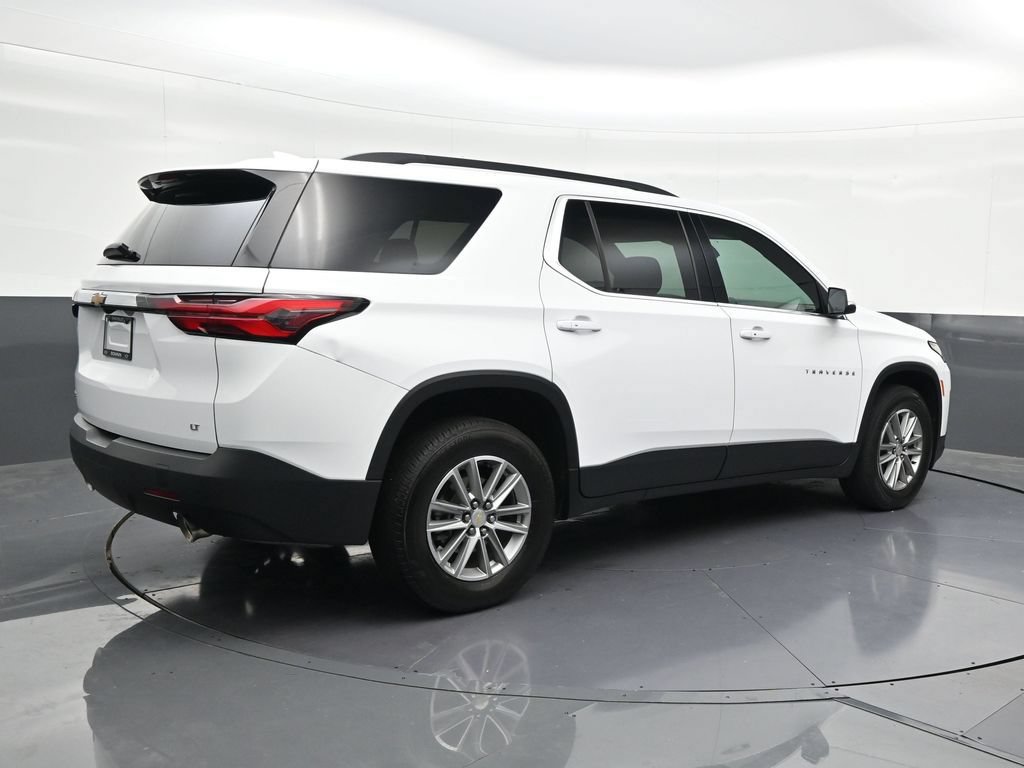 Used 2023 Chevrolet Traverse LT FWD image 5