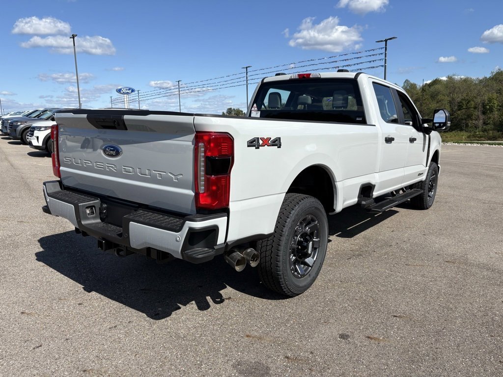 New 2026 Ford F350 XL image 5