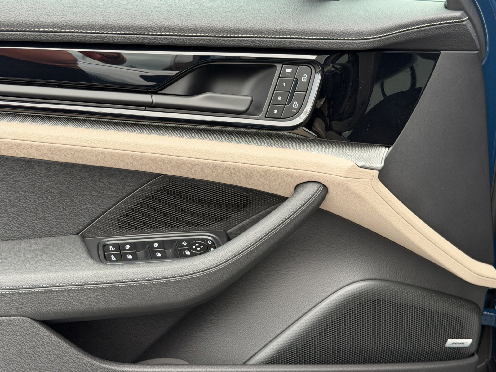 New 2026 Porsche Panamera 4 AWD/4WD image 21