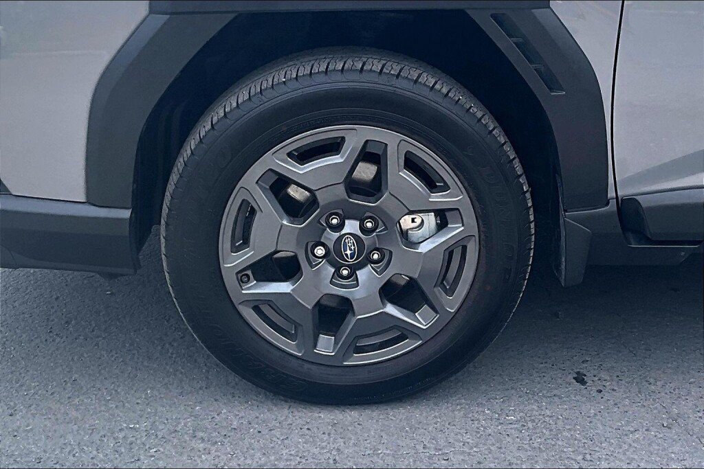 Certified 2026 Subaru Outback Premium AWD/4WD image 16