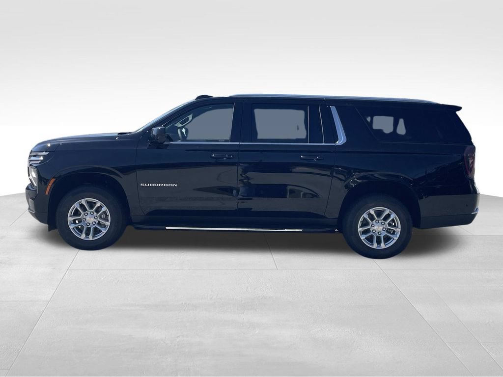 New 2026 Chevrolet Suburban LS w/ Max Trailering Package AWD/4WD image 7