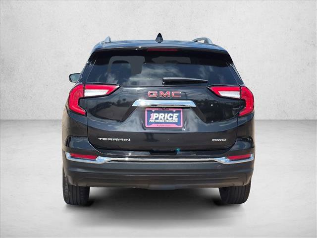 Used 2024 GMC Terrain SLT AWD/4WD image 7