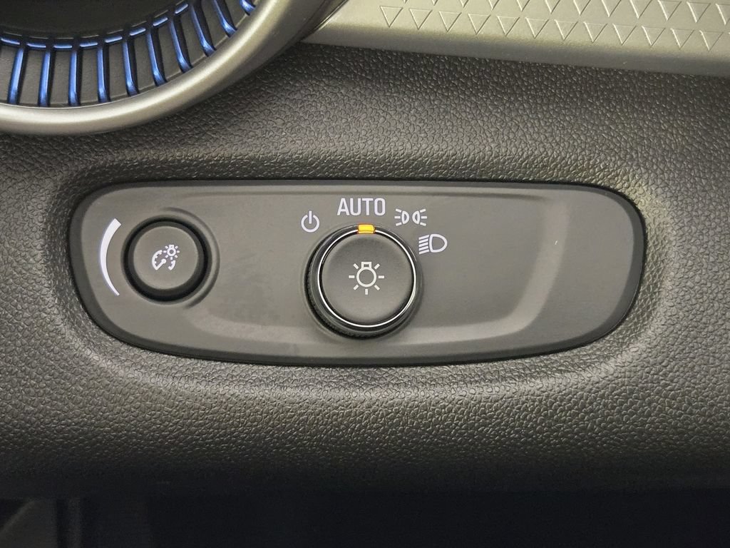 New 2026 Chevrolet Trax LS w/ Driver Confidence Package FWD image 22