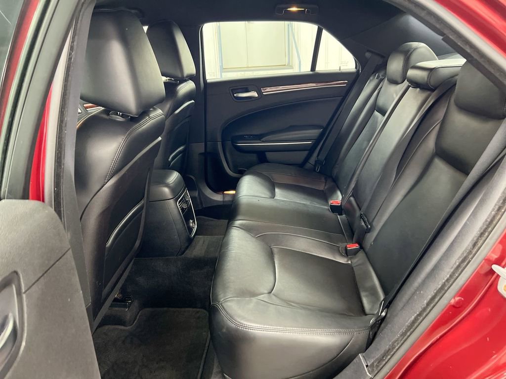 Used 2012 Chrysler 300 Limited RWD image 22