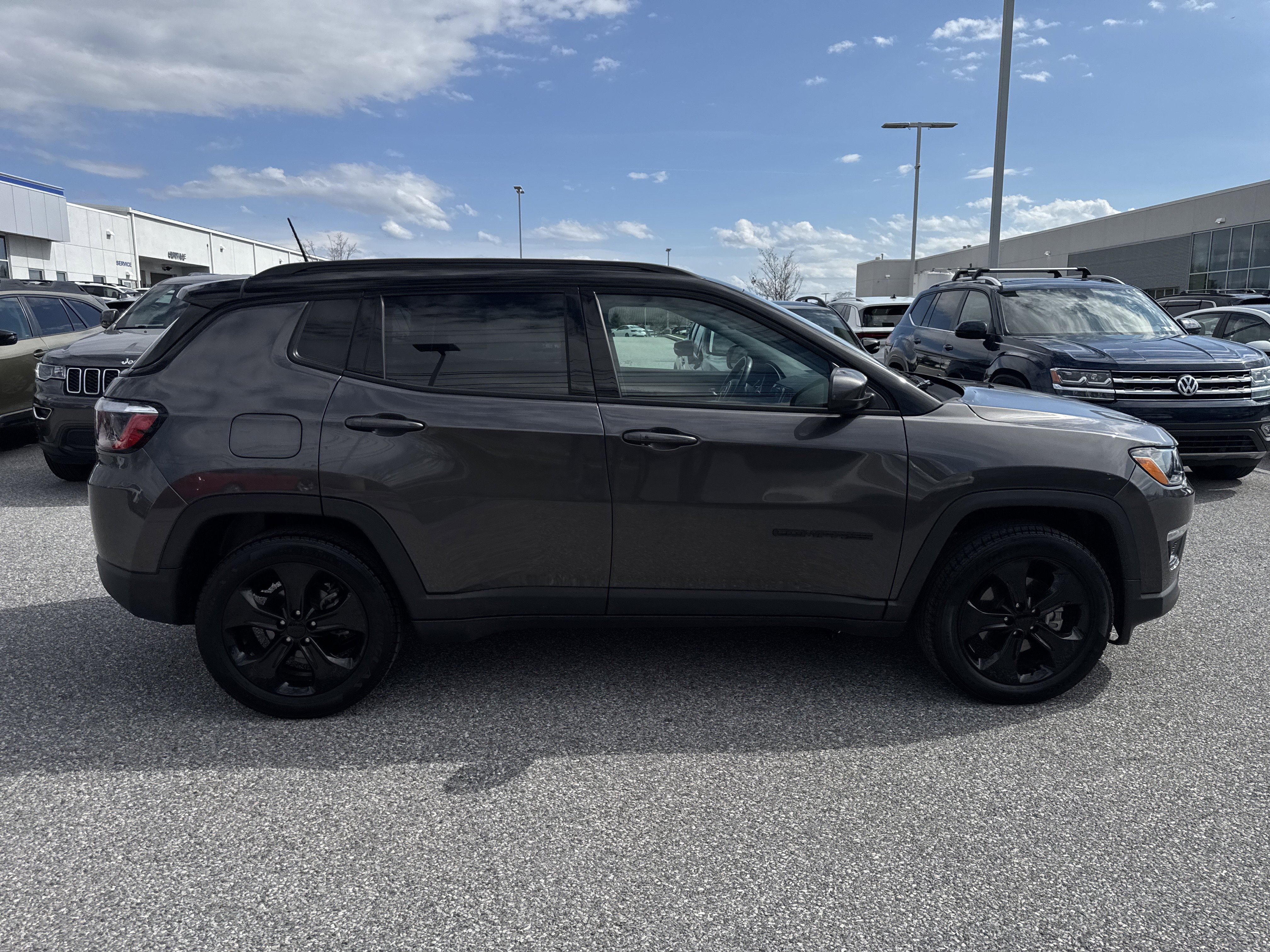Used 2021 Jeep Compass Latitude w/ Sun and Sound Group image 31