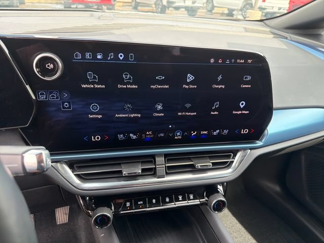 Certified 2024 Chevrolet Equinox EV LT FWD image 17