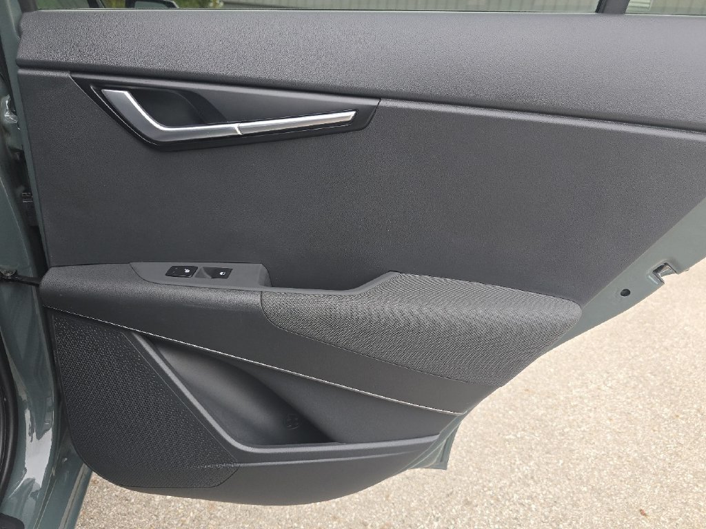 Used 2023 Kia Niro Wind w/ Wind Preserve Package FWD image 22