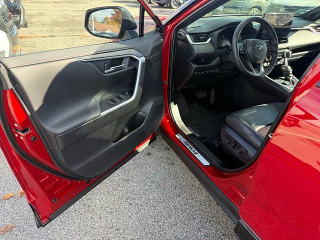 Used 2024 Toyota RAV4 XSE w/ Weather Package image 11