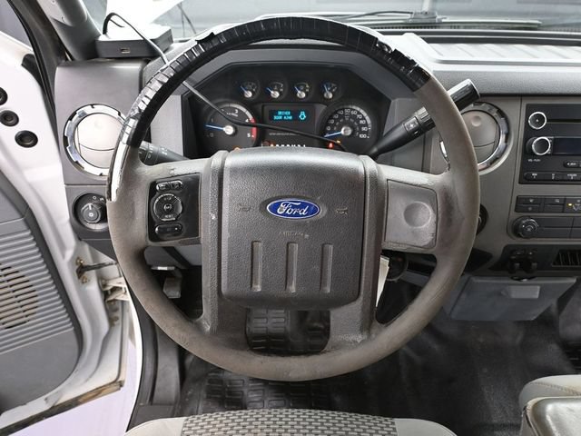 Used 2011 Ford F350 XLT w/ Camper Pkg AWD/4WD image 24