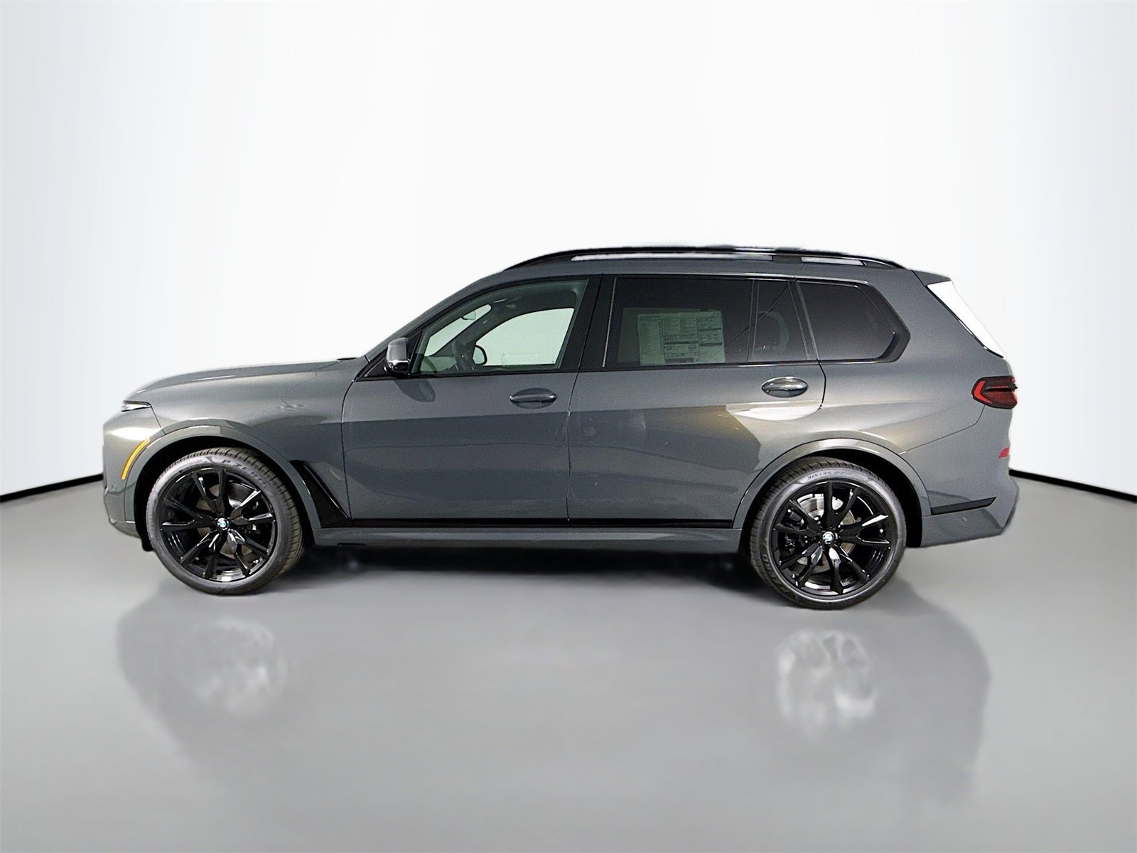 New 2026 BMW X7 xDrive40i w/ M Sport Package image 4