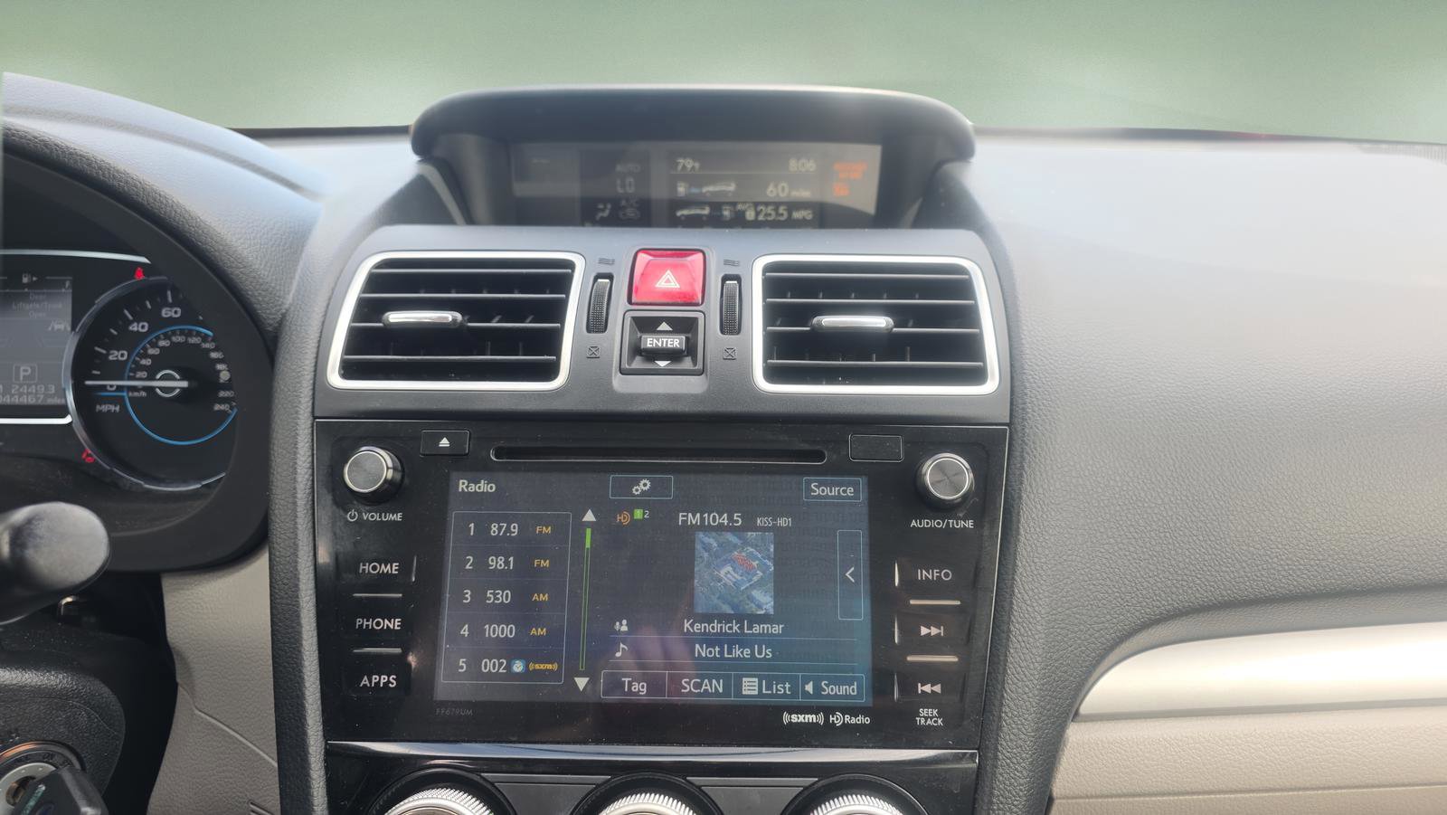 Used 2018 Subaru Forester 2.5i Premium AWD/4WD image 11