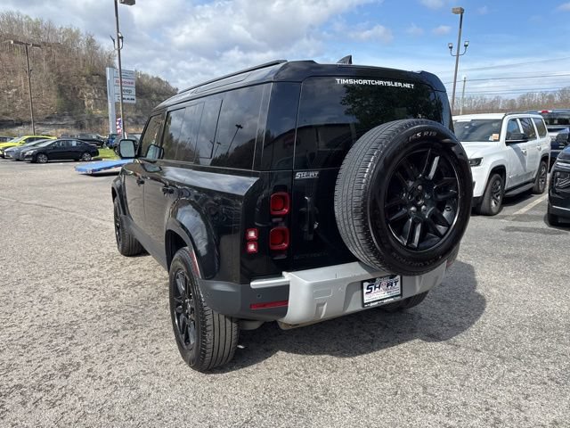 Used 2025 Land Rover Defender 110 S AWD/4WD image 5
