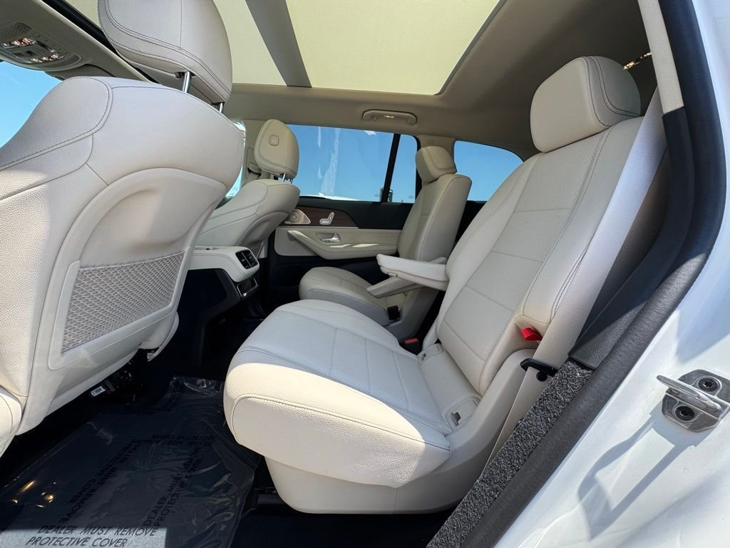 Used 2026 Mercedes-Benz GLS 450 4MATIC image 39