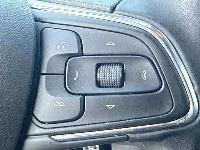 Used 2026 Buick Envista Sport Touring w/ Studio Series FWD image 26